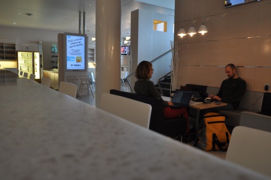 Helsinki Airport Finnair Lounge